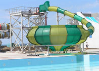 Espacie los toboganes acuáticos del cuenco/el equipo de encargo divertidos del parque de atracciones